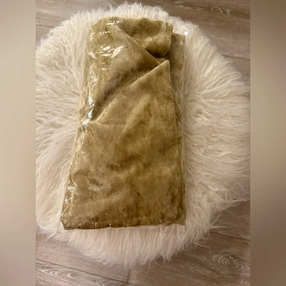 NWT One pair of Gold Velvet Throw Pillow case only.